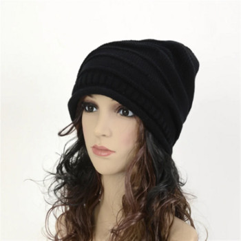 Προστατέψτε τον εαυτό σας από τον κρύο χειμώνα με αυτό το κομψό υπερμεγέθη καπέλο Slouch