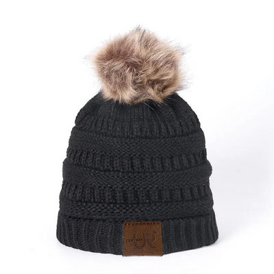 Karštas išpardavimas briaunota kepurė su snapeliu mada Pridėti kailiu pamušalu pompoms Žieminės kepuraitės moterims mergaitėms šilta stora kepurė Stilingas megztas kepurė