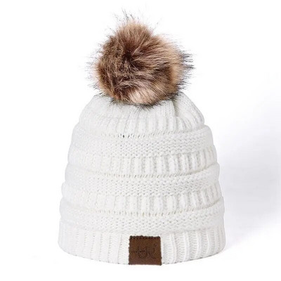 Karštas išpardavimas briaunota kepurė su snapeliu mada Pridėti kailiu pamušalu pompoms Žieminės kepuraitės moterims mergaitėms šilta stora kepurė Stilingas megztas kepurė