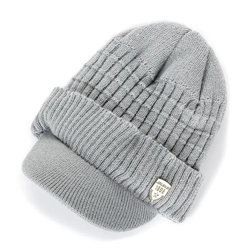 Unisex Keep Warm Hat Stilingos žieminės kepurės vyrams Pridėkite kailiu pamuštą minkštą kepurėlę su snapeliu 1998 m. etiketė Stora megzta kepurė moterims
