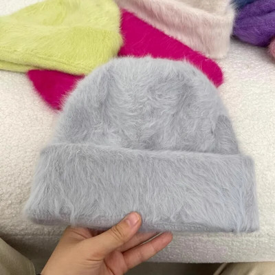 15 krāsu mīkstas truša kažokādas pupiņas Ziemas cepure sievietēm Luksusa pūkaina trikotāžas cepure Kapecs dāma rudens ziemas silts skullies vāciņš