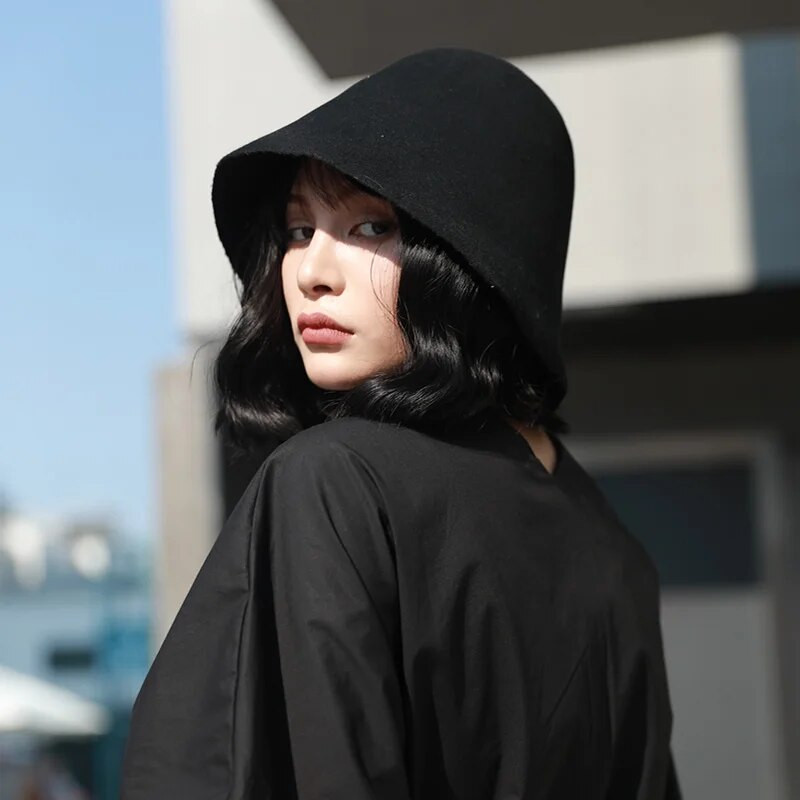 Sieviešu klasiskā Cloche Bucket Filca cepure Rudens Ziemas Vilna Filca konusa Cloche Hood Millinery Amatniecības cepures Fascinators Bloks Pamatne