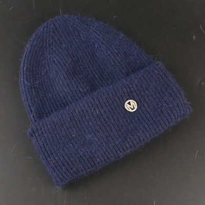 Truša kažokādas pupiņas Mīksta, silta, pūkaina ziemas cepure sievietēm Angoras trikotāžas cepure Skullies pupiņas Sieviešu pārsegs Sieviete adīta cepure