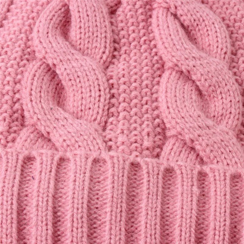 Rudens ziemas sieviešu cepure liela matu bumba plus samta beanie cepures āra siltas adītas cepures cieta satīna motora pārsegs gorros mujer invierno