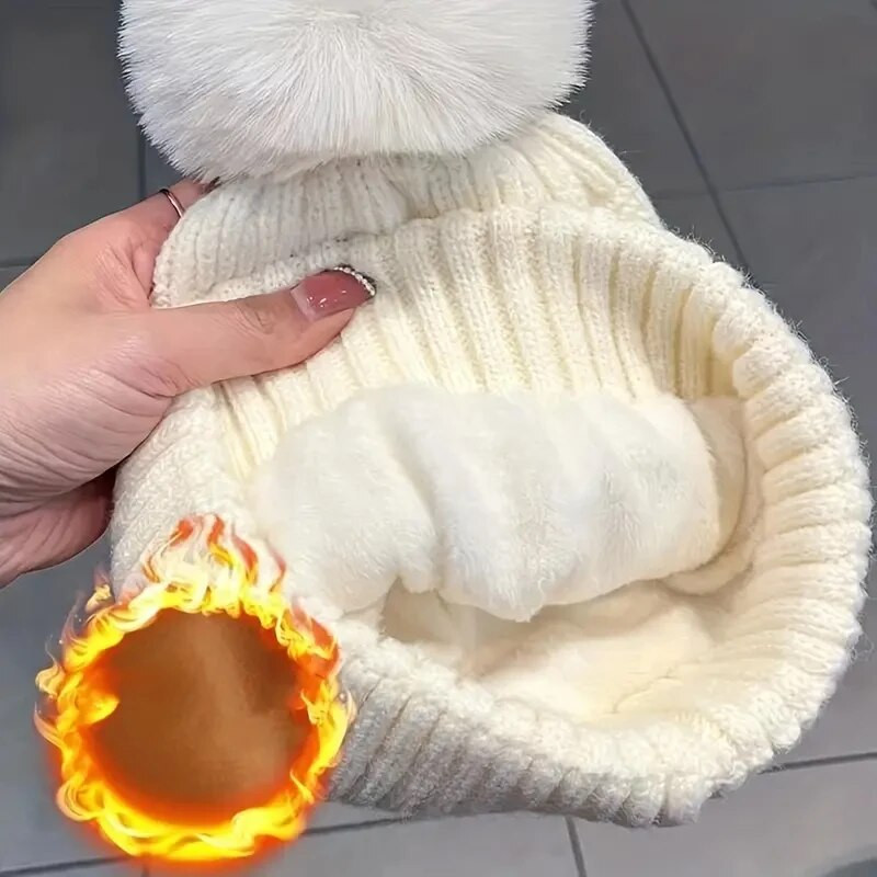 Sieviešu trikotāžas kažokādas Bumbu cepures Ziemas siltas plīša termiski sabiezinātas ikdienišķas pupiņas Cepures āra vēja necaurlaidīga galvaskausa vāciņš