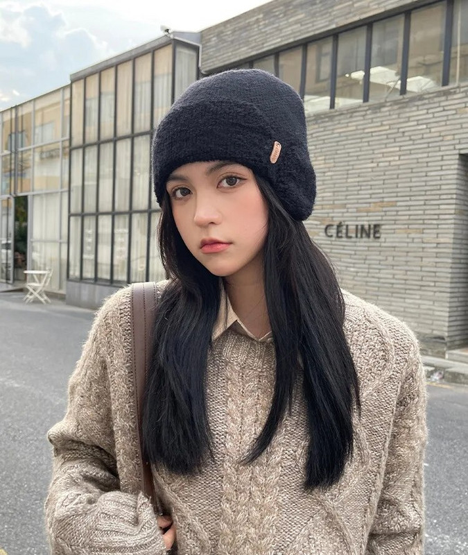 Új uniszex téli kötött sapka fülvédővel Divat sapka Férfi Női Kültéri Fülfülke Klasszikus Melegen tartó sapka