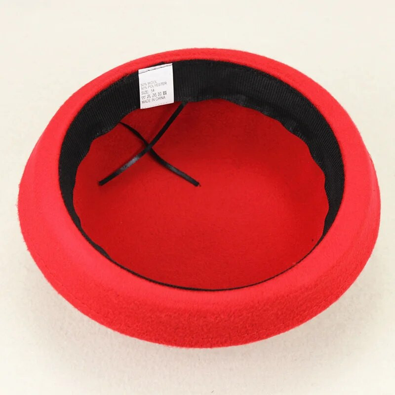 Korejas versija Dome Girl Performance Stage Džeza cepure vienkrāsains Pavasaris Vasaras Pieaugušo Mode Jauna Sarkana Filca cepure sieviešu Cepurīte
