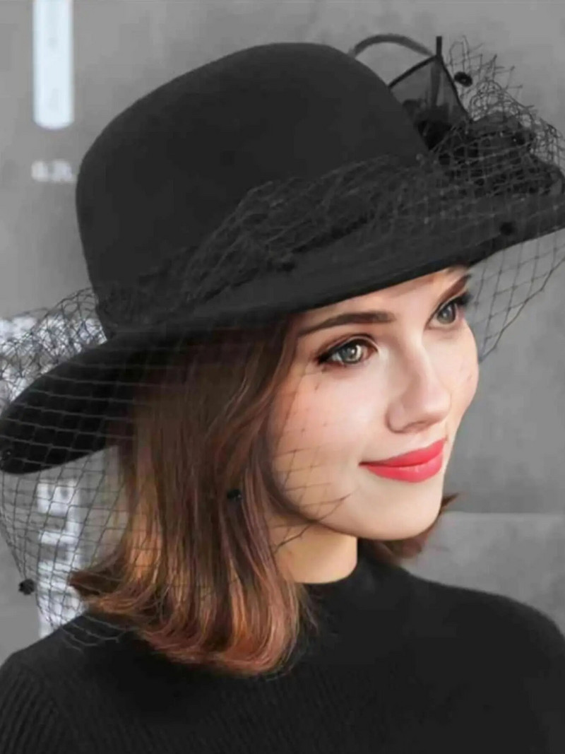 Vienkrāsu ziemas cepure Bērnu cepure ar lielām malām sietveida vilnas cilindriskā cepure sievietēm britu ziemas slavenību retro kupola baseina cepure