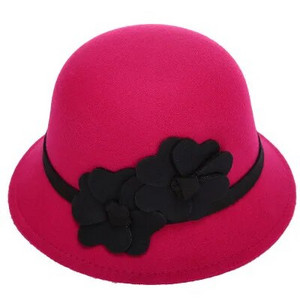 2017 Horúce dámske zimné vlnené vintage kvetinové dámske fedory plstené klobúky módne francúzske nadhadzovače sombrero fedora teplý klobúk pre ženy