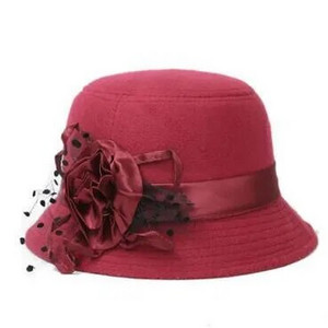 Modes rudens ziemas sieviešu kausa cepures dekorēšana Fedoras sievietēm ziedi eleganti Sombrero panama baseina cepures kasete