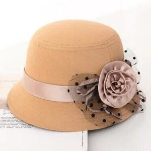 Modes rudens ziemas sieviešu kausa cepures dekorēšana Fedoras sievietēm ziedi eleganti Sombrero panama baseina cepures kasete