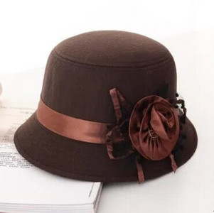 Modes rudens ziemas sieviešu kausa cepures dekorēšana Fedoras sievietēm ziedi eleganti Sombrero panama baseina cepures kasete