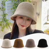 Zvejnieka cepure Sieviešu rudens/ziemas daudzpusīga seja, kurā redzama maza trikotāžas cepure, silta un moderna krāsaina bloka cepure