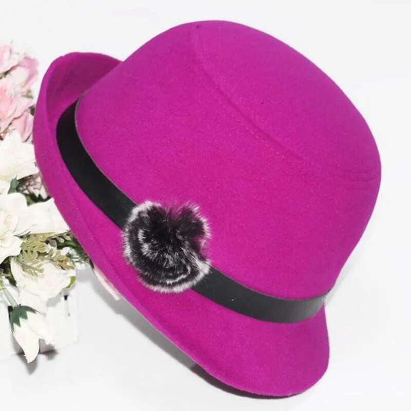 Jauna sieviešu cepure Rudens ziemas kupola cepure Džeza cepures matu bumbas dekorēšana Fedoras Trend Panama Sieviešu cepure Brīvā laika ballīte Spains cepure