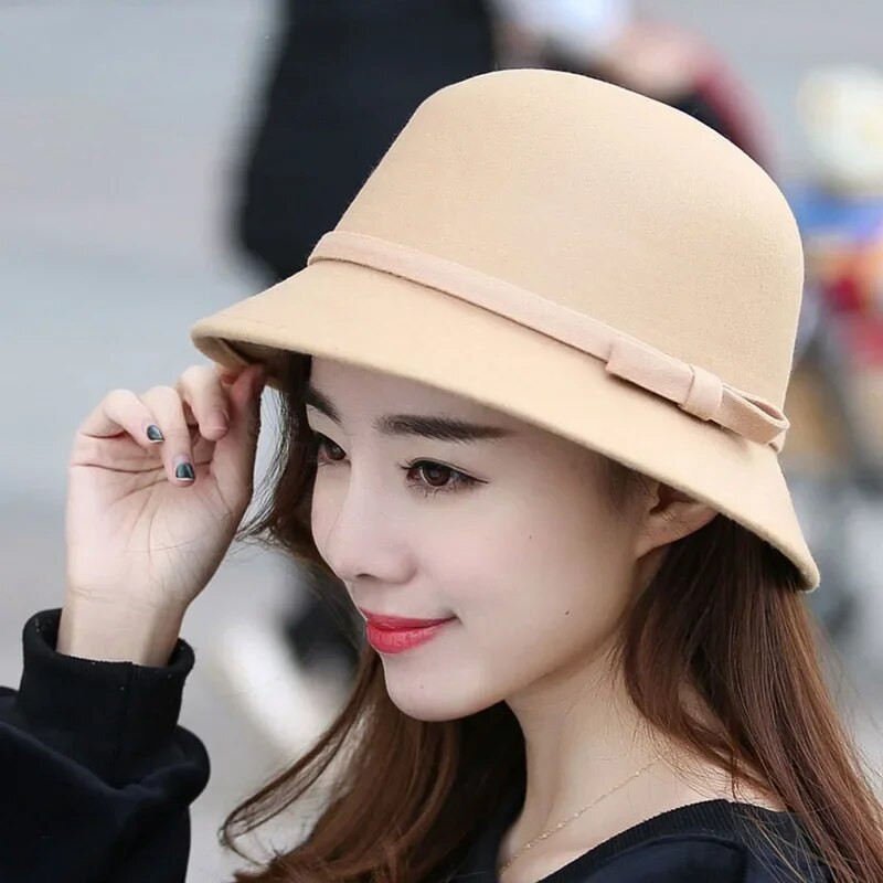 Rudens ziema Sieviešu filcs Fedoras cepure Vintage Bowknot Sieviešu cepure kupols Filcs Kāzu baznīca Džeza cepure Sieviešu tauriņš