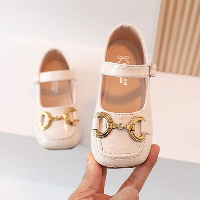 Pantofi pentru fete roșii Mary Janes 2023 primăvară moda copii prințesă copil mic pantofi retro cu metal pantofi rochie copii petrecere