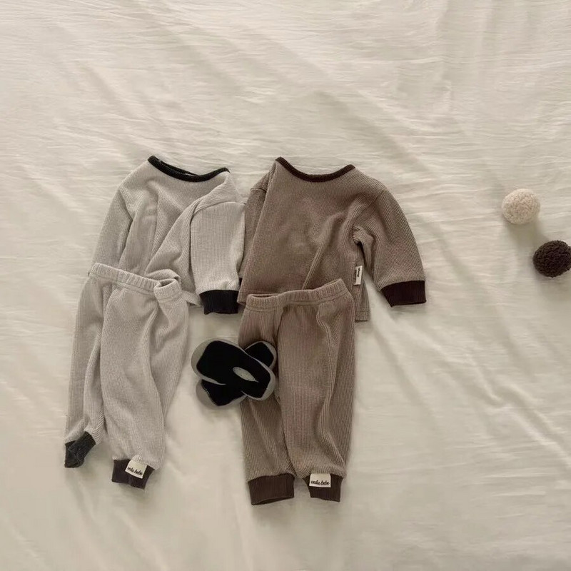 Ziemas jauns drēbju komplekts zīdaiņiem ar garām piedurknēm, biezs, silts zīdaiņu pidžamas, 2 gab., uzvalks, zēnu topi + bikses, mājas apģērbi.