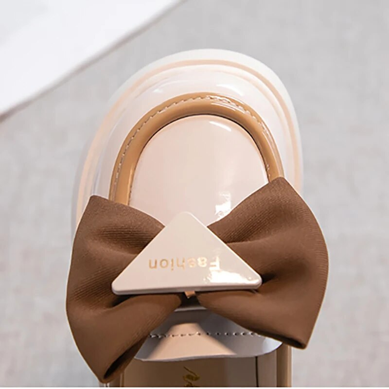 Lastejalatsid Tüdrukute Kingad Armsad Bowknot Tüdrukute Loafers PU-nahast Printsessikingad Pehme tallaga jalatsid Tüdrukutele