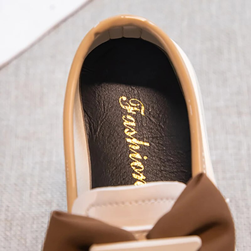 Lastejalatsid Tüdrukute Kingad Armsad Bowknot Tüdrukute Loafers PU-nahast Printsessikingad Pehme tallaga jalatsid Tüdrukutele
