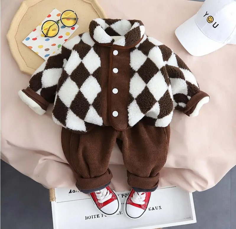 Väikelaste poiste talvised dressid Korea stiilis fliisist paksendatud parkad mantel Ülerõivad ja püksid imikute komplektid lastele beebiriided