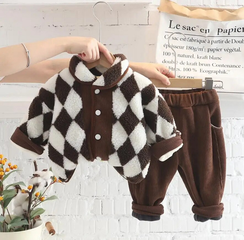 Väikelaste poiste talvised dressid Korea stiilis fliisist paksendatud parkad mantel Ülerõivad ja püksid imikute komplektid lastele beebiriided