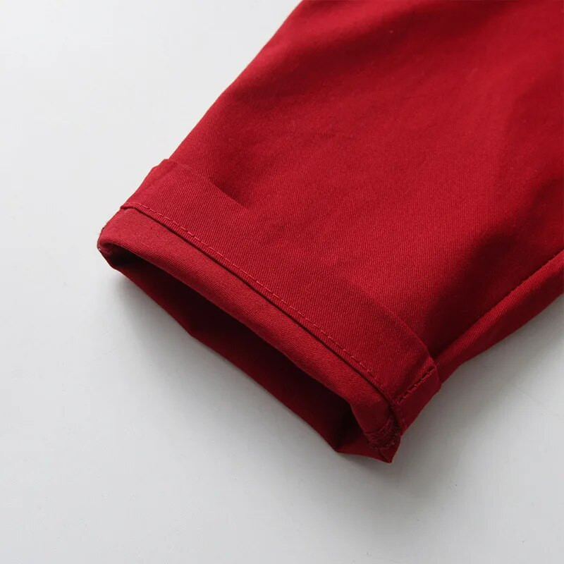 Burvīgs mazs lappuikas tērps, ceremonija, bērnu ballīšu apģērbs.