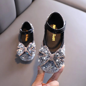 Обувки за момичета 2022 Нови есенни бебешки обувки Детски сандали Модна парти рокля на принцеса Танцова малка бляскава папийонка Перли Мека подметка