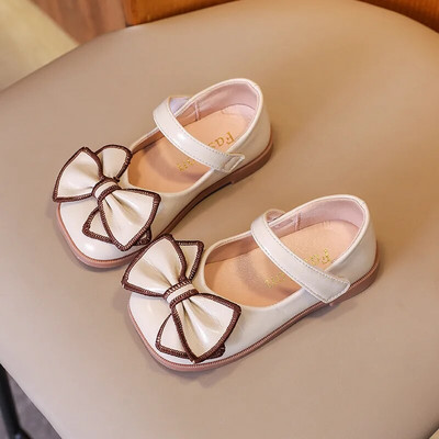 Moodsad nahast kingad lastele Printsess Väikelastele Tüdrukute kingad Lilled vabaaja korterid Lastepeokingad Pulmakingad Mary Janes 2022