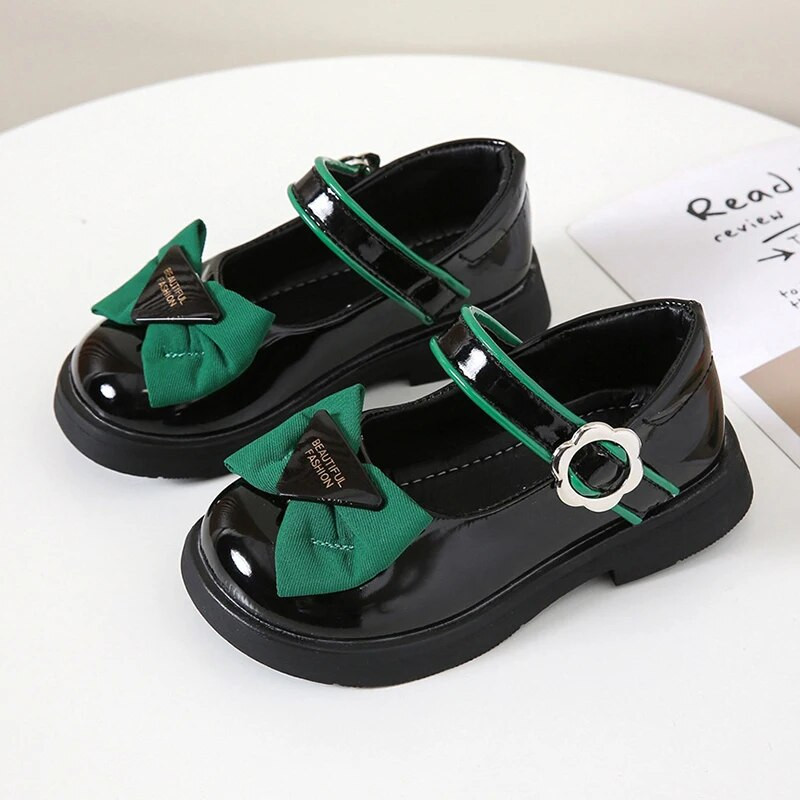 Moodsad nahast kingad lastele Printsess Väikelastele Tüdrukute kingad Lilled vabaaja korterid Lastepeokingad Pulmakingad Mary Janes 2022