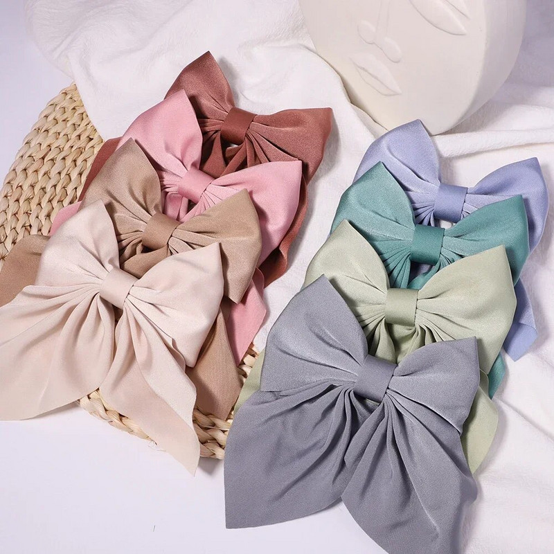 Jaunas Sweet Bow matu sprādzes vienkrāsainas Bowknot matu sprādzes meitenēm Satīns Butterfly Barrettes Duckbill Clip Bērnu matu aksesuāri