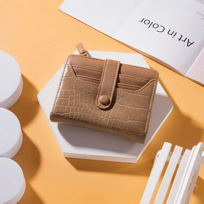 Retro krokodilu apdrukas sieviešu īss maks ar temperamentu vairāku kāršu spraugām, lakotas virsmas ūdensnecaurlaidīgs monētu maks