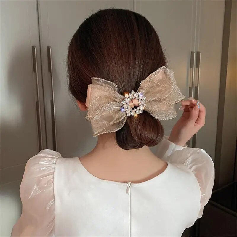 Modes tauriņš matu sprādze Matu spīle Kristāla Rhinestone salda tauriņa lente Satveršanas klipsis Meiteņu galvassegas Sieviešu matu aksesuāri