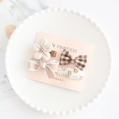 4gab/komplekts Mini Baby Girl Matu Spraude Jauki puķains Bunny Princeses matu sprādze mazai meitenei Jauki sprādziena sānu sprādzes matu aksesuāri