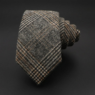 Augstas kvalitātes klasiskas svītrainas 100% vilnas kaklasaites, roku darbs