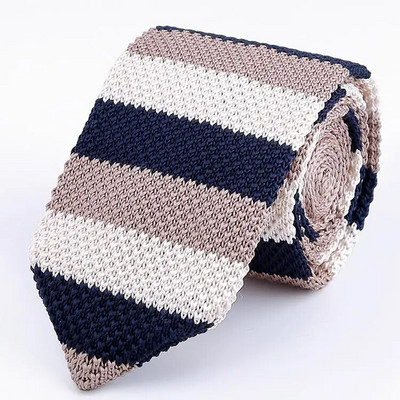 Vīriešu trikotāžas kaklasaite brīvajam laikam trīsstūrveida svītrainas kaklasaites vīriešiem austas kaklasaites jauna britu stila šaura kaklasaite ballītēm adāmām kaklasaitēm