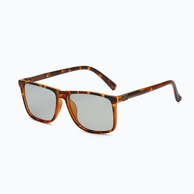 Mainīt krāsu pelēks rāmis fotohromas polarizētas saulesbrilles vīriešu kvadrātveida klasiskās hameleona brilles pārejas lēcas brilles