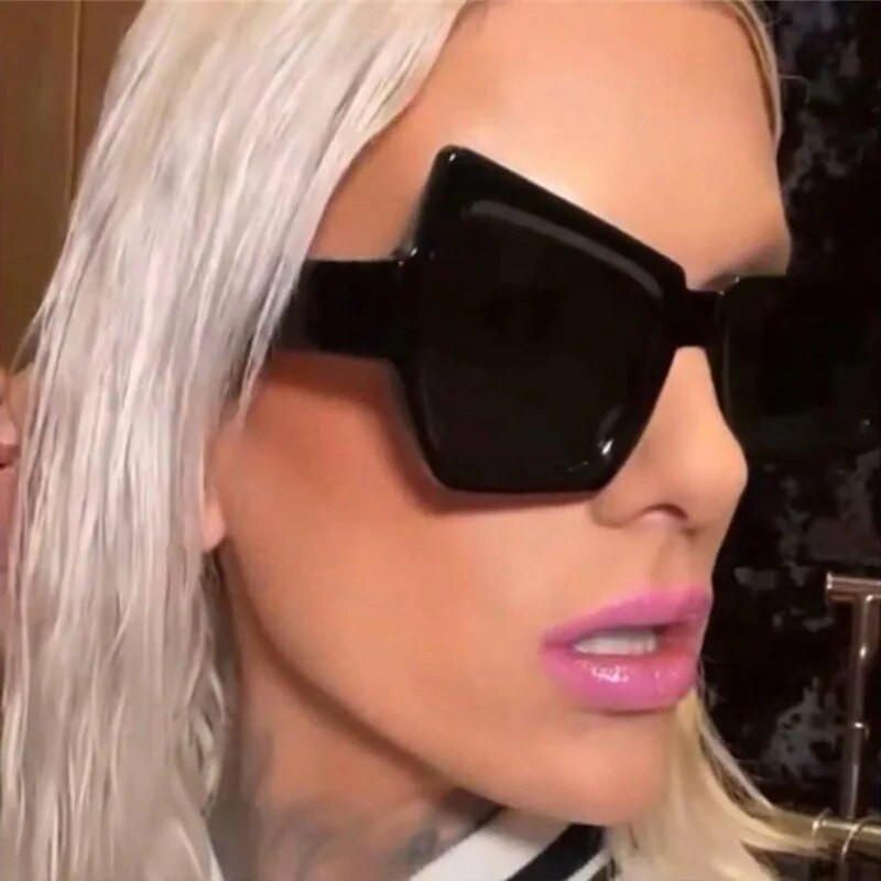 Mood Ebaregulaarsed ruudukujulised päikeseprillid Naljakas pidu Asümmeetrilised päikeseprillid Mehed Brändi Disaineri Isiksus Must Oculos De Sol