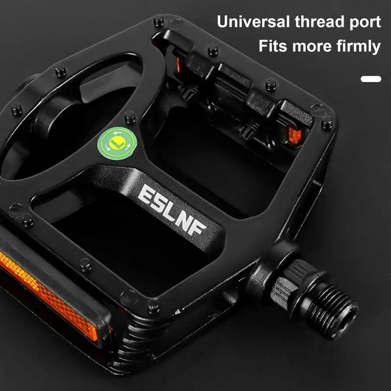 Bez piepūles pedāļu pedāļi Led Light velosipēdu pedāļi Viegli, augstas stiprības neslīdošs dizains ērtai uzstādīšanai uz universālā
