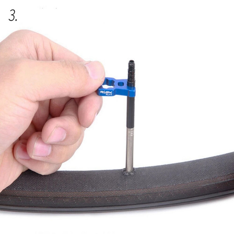 4 IN 1 pārnēsājamā velosipēda vārsta uzgriežņu atslēga daudzfunkciju Schrader/Presta vārsta serdes demontāžas uzstādīšanas instrumenti MTB šosejas velosipēdam