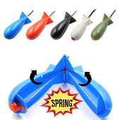 Raķešu padevējs karpu makšķerēšanai