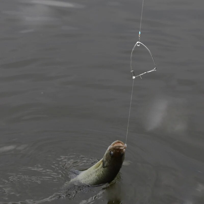 Telkimise automaatne püügiseade Vedruväljatõuke konks, roostevabast terasest universaalne kalastustarve Artefakt