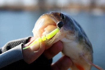 KESFISHING Jig Worm Lures Polaris 42mm Pesca Bass Trout Зимен риболов на лед Инжекционни соли и аромати Безплатна доставка Меки примамки