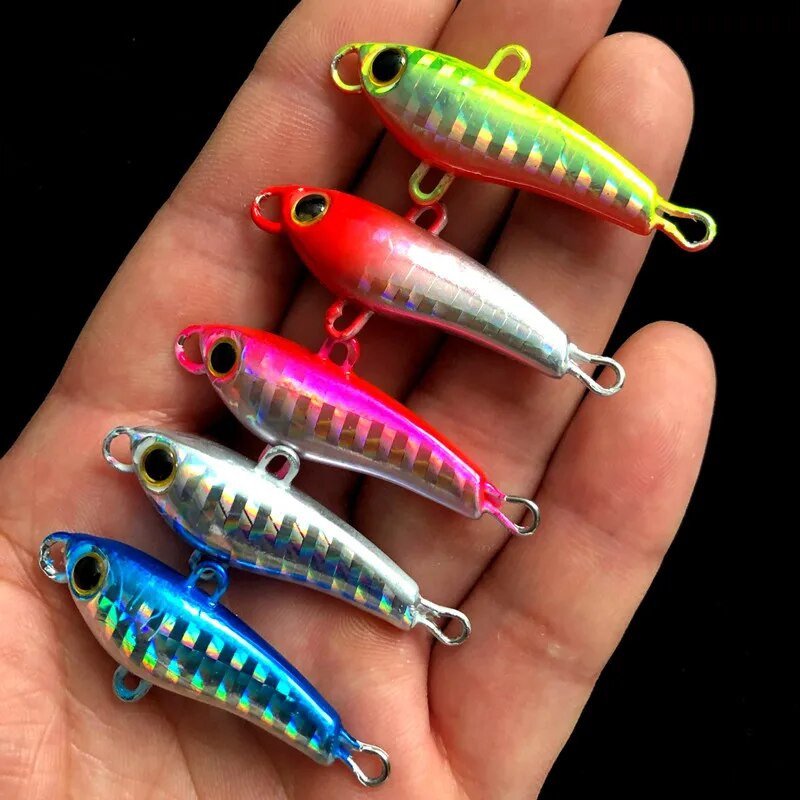 Vruća rasprodaja 10/15/22/35g 3D oči Metal Vib Blade mamac Tonući Vibracijski mamci Umjetna vibracija za pecanje grgeča 5 boja