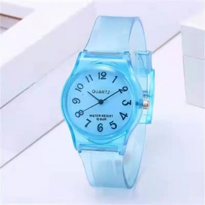 Fashion casual environmental friendly silicone children`s quartz fashion watches boys and girls retro classic clock