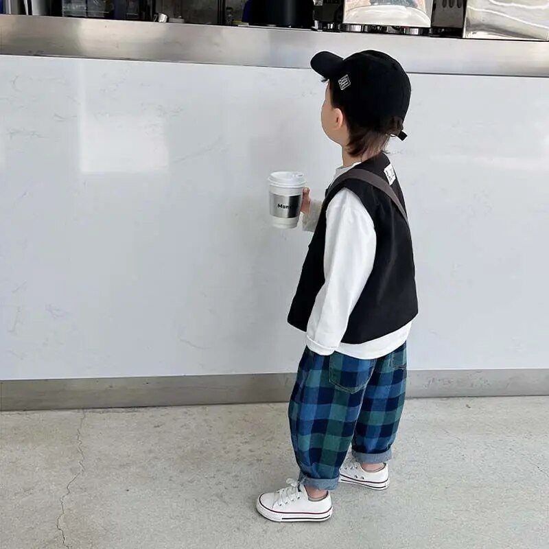 Fiú nadrág 2023 elasztikus derék, boka hossz, bő, egyenes, sápadt pamut puha, egyszerű alkalmi, kényelmes, tervezhető, rugós gyerekeknek