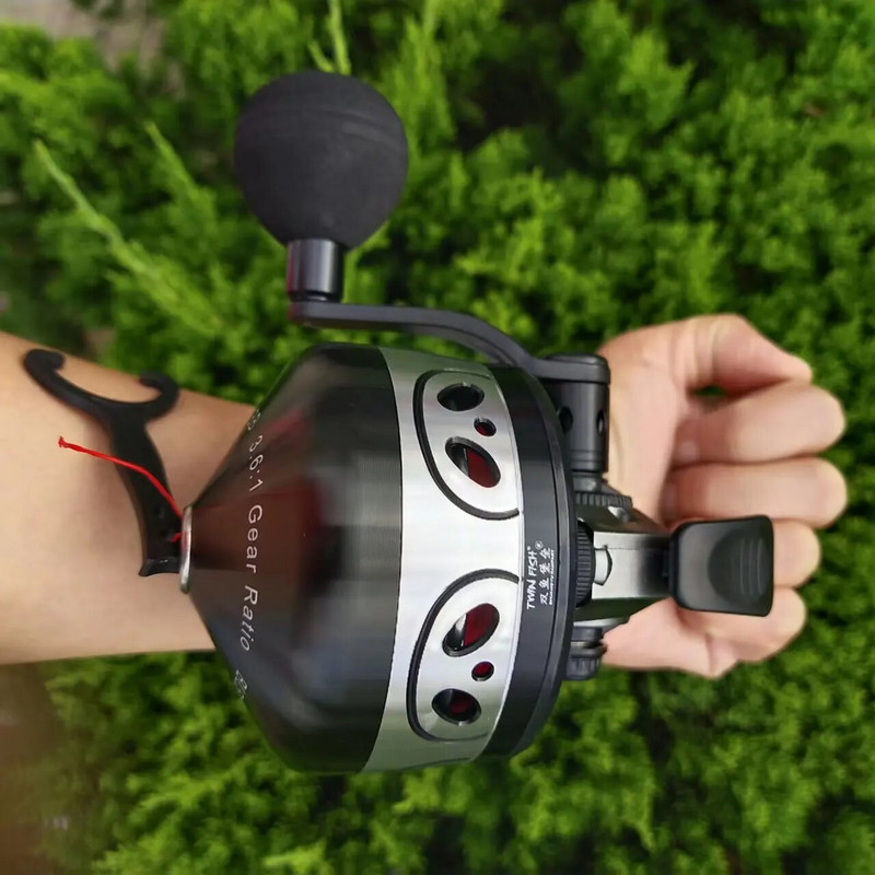 Spincast kolut BL50 Ribolov Large Shooting Fish Spool 6+1BB zatvorena metalna zavojnica na otvorenom s crvenim 5# 8 strand s PE strunom 110M