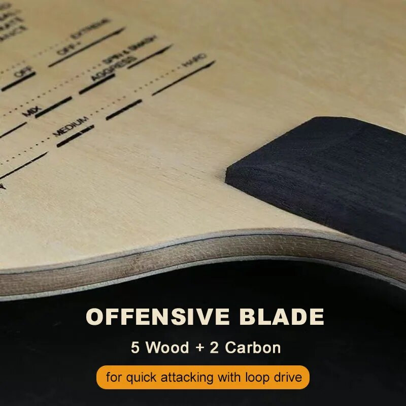 Oriģinālais Sanwei T5000 galda tenisa asmens 5 koksnes 2 oglekļa ieejas vidējā galda tenisa asmens, kas paredzēts cilpas piedziņai ar ātru uzbrukumu