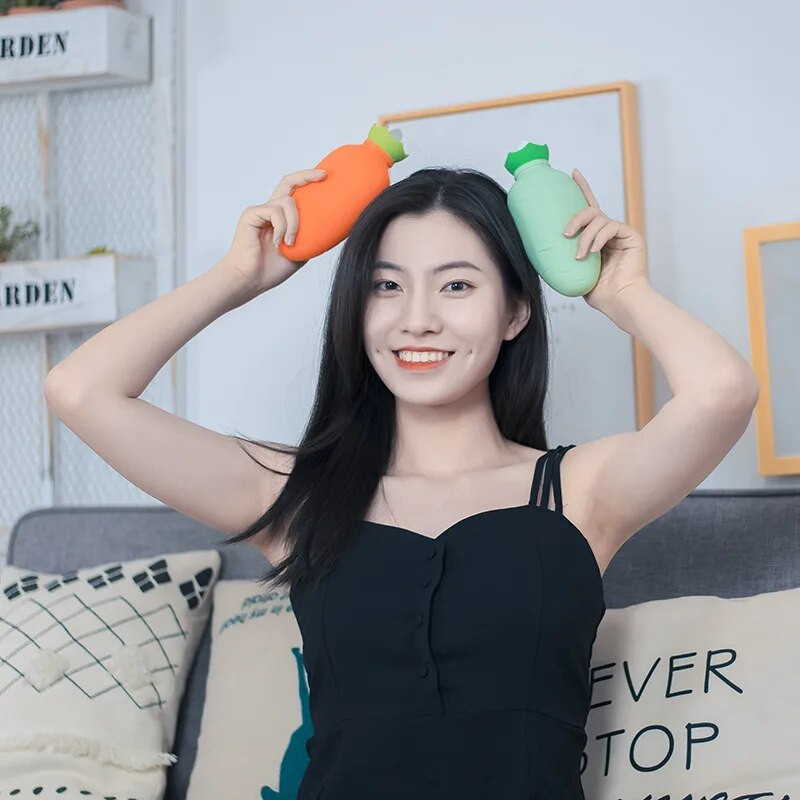 330ml Silikona mikroviļņu krāsns apkure ziemas karstā ūdens maisiņš jauks karikatūra burkāna forma karstā aukstā komprese karstā ūdens iepakojums vēders silts