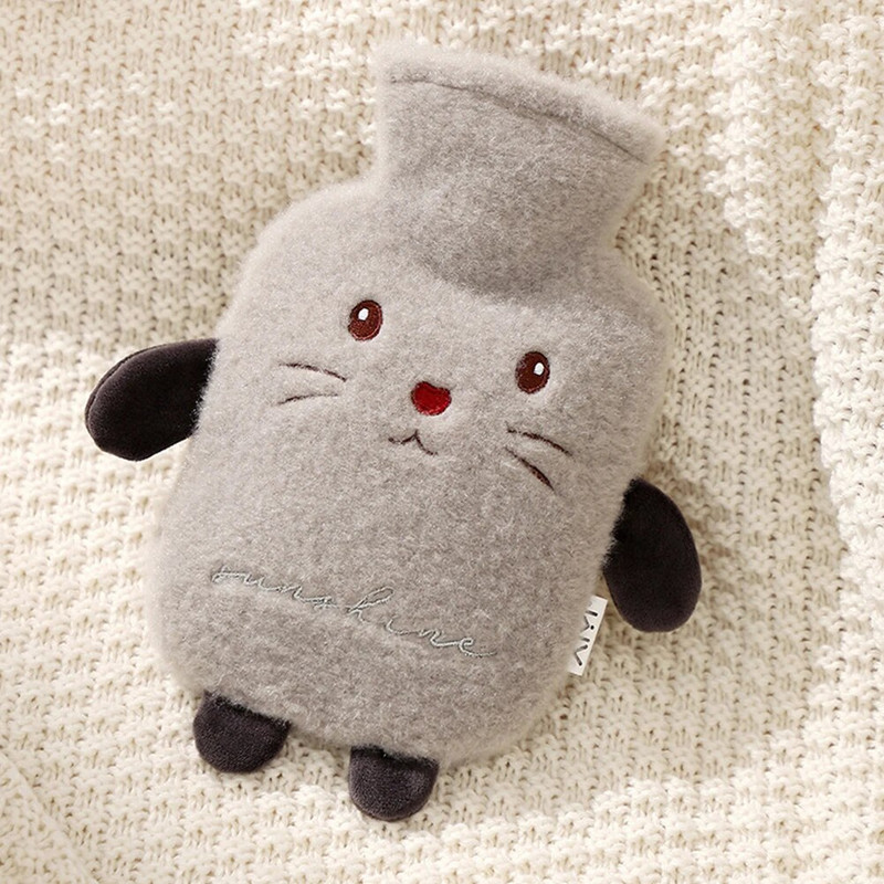 Χαριτωμένη τσάντα για μπουκάλι ζεστού νερού 500ml/1000ml Λούτρινο θερμαντήρα χεριών ώμου Αφαιρούμενο θερμαντήρα ποδιών χεριών με βελούδινο κάλυμμα για οικογενειακούς φίλους