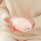 Cute Seal karstā ūdens maisiņš, 450 ml bez noplūdes, ilgstoša siltuma saglabāšana, mikroviļņu krāsnī pārnēsājams pārnēsājams karstā ūdens maisiņš ar vilnas piedurkni